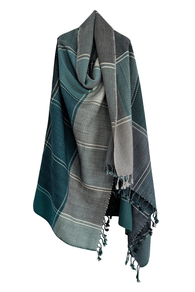 Plaid wool cape in shades of teal green | JULAHAS 